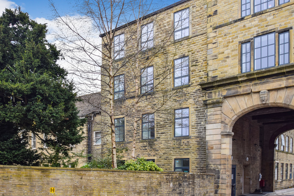 1 bed Apartment for rent in West Yorkshire. From Martin & Co - Saltaire