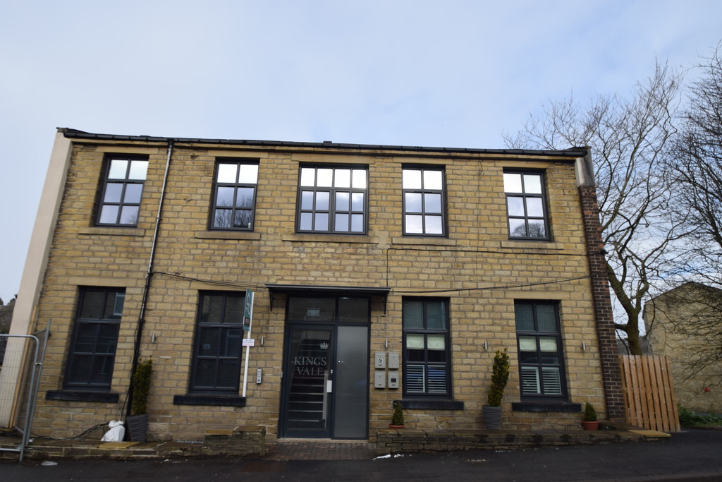 2 bed Apartment for rent in West Yorkshire. From Martin & Co - Saltaire