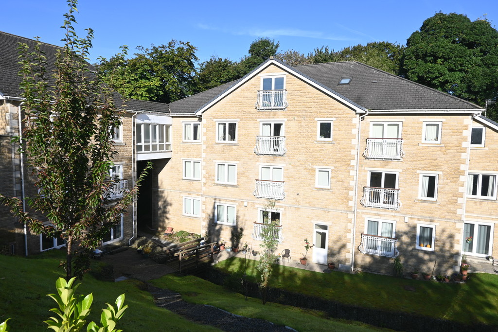 1 bed Apartment for rent in Norr. From Martin & Co - Saltaire