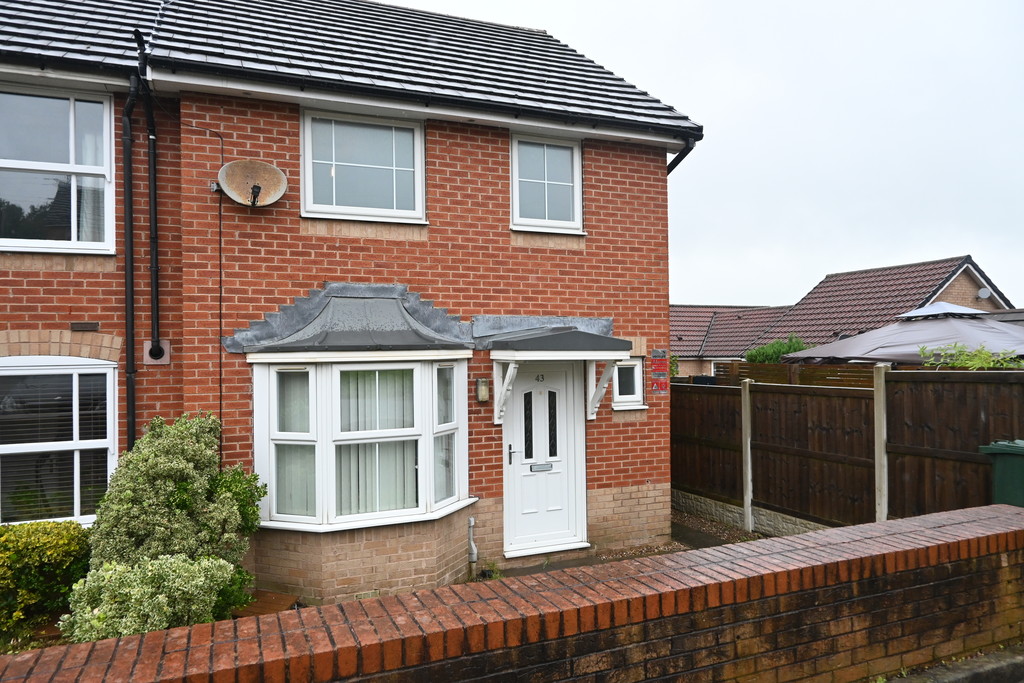 3 bed End of Terrace for rent in Shipley. From Martin & Co - Saltaire 3 bed End of Terrace for rent in Shipley. From Martin & Co - Saltaire