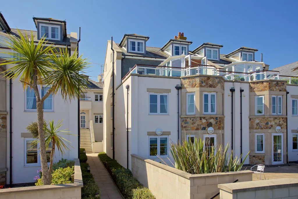 3 bed Apartment for rent in Cornwall. From Martin & Co - Truro