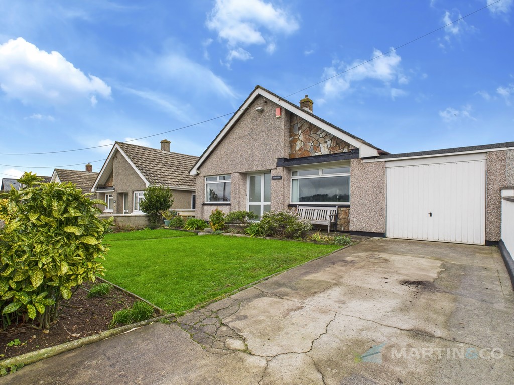 3 bed Detached bungalow for rent in Cornwall. From Martin & Co - Truro