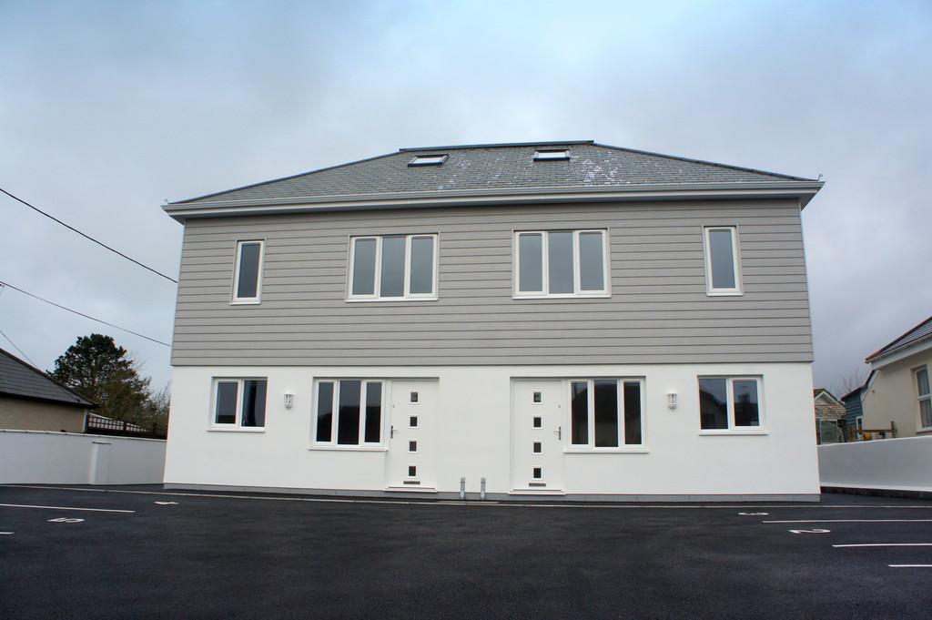 2 bed Mid Terraced House for rent in Cornwall. From Martin & Co - Truro 2 bed Mid Terraced House for rent in Cornwall. From Martin & Co - Truro