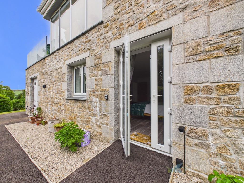 0 bed Studio for rent in Cornwall. From Martin & Co - Truro