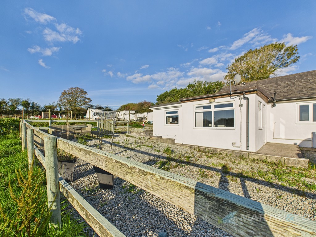 3 bed Detached bungalow for rent in Cornwall. From Martin & Co - Truro 3 bed Detached bungalow for rent in Cornwall. From Martin & Co - Truro