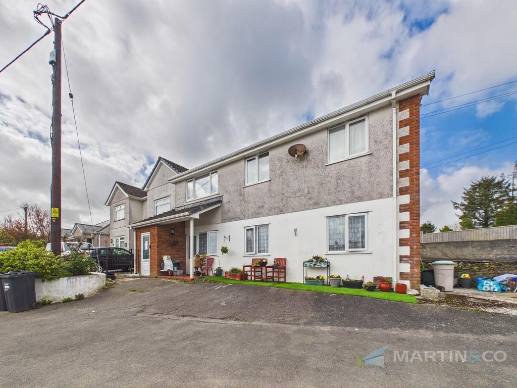 2 bed Apartment for rent in Cornwall. From Martin & Co - Truro 2 bed Apartment for rent in Cornwall. From Martin & Co - Truro