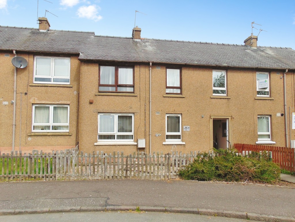 1 bed Apartment for rent in Uphall. From Martin & Co - Bathgate