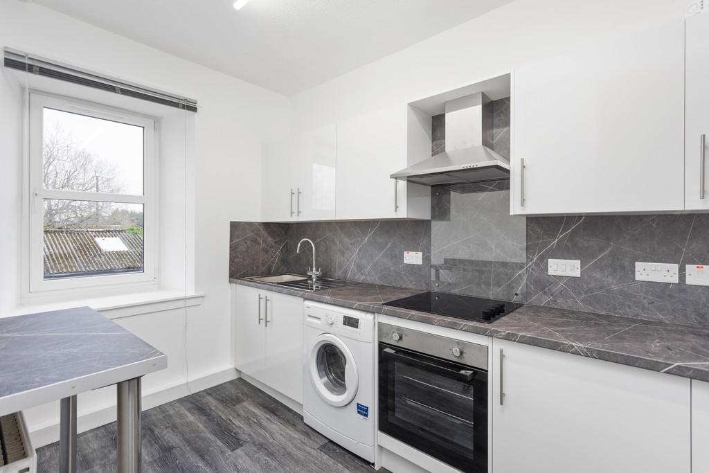 2 bed 1st Floor Flat for rent in Falkirk. From Martin & Co - Bathgate 2 bed 1st Floor Flat for rent in Falkirk. From Martin & Co - Bathgate