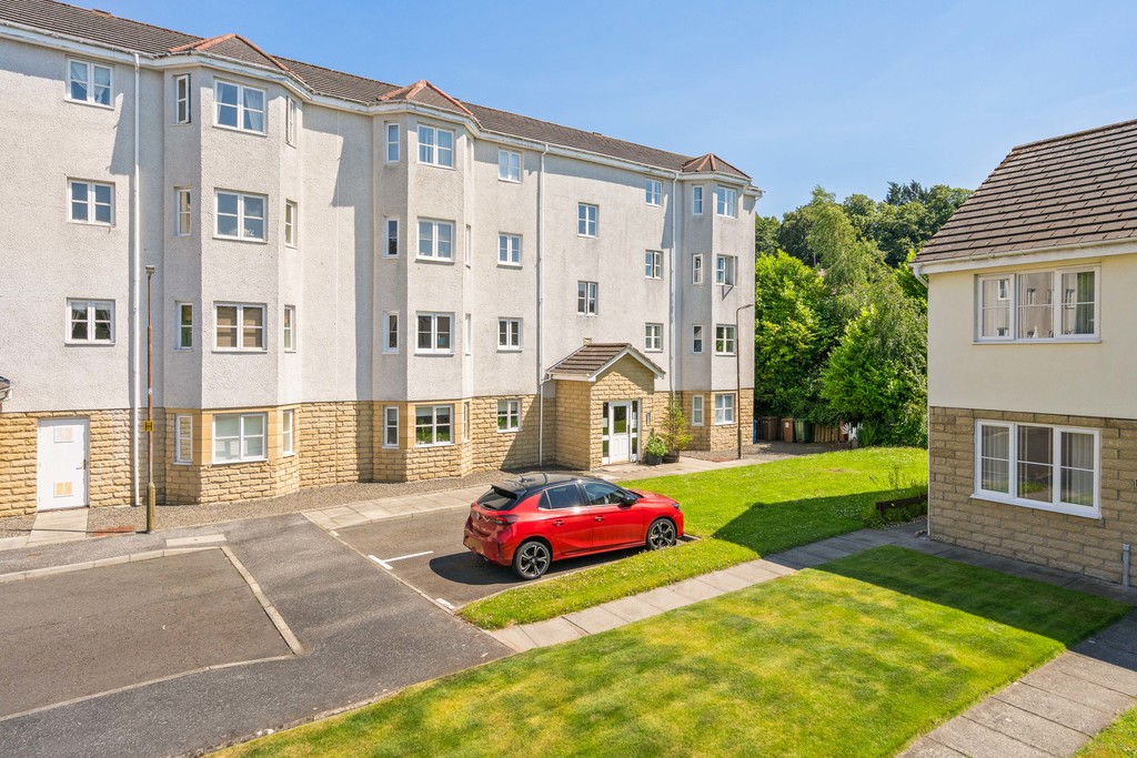 2 bed 1st Floor Flat for rent in Scotland. From Martin & Co - Bathgate 2 bed 1st Floor Flat for rent in Scotland. From Martin & Co - Bathgate