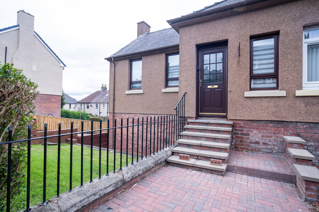 2 bed Semi Detached for rent in Bathgate. From Martin & Co - Bathgate 2 bed Semi Detached for rent in Bathgate. From Martin & Co - Bathgate