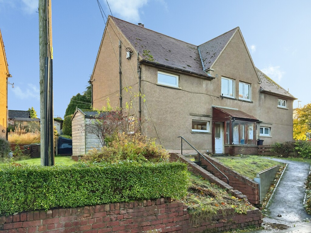 3 bed Semi Detached for rent in Scotland. From Martin & Co - Bathgate