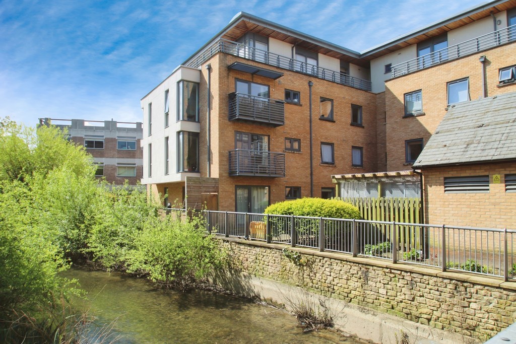 1 bed Apartment for rent in Oxfordshire. From Martin & Co - Oxford
