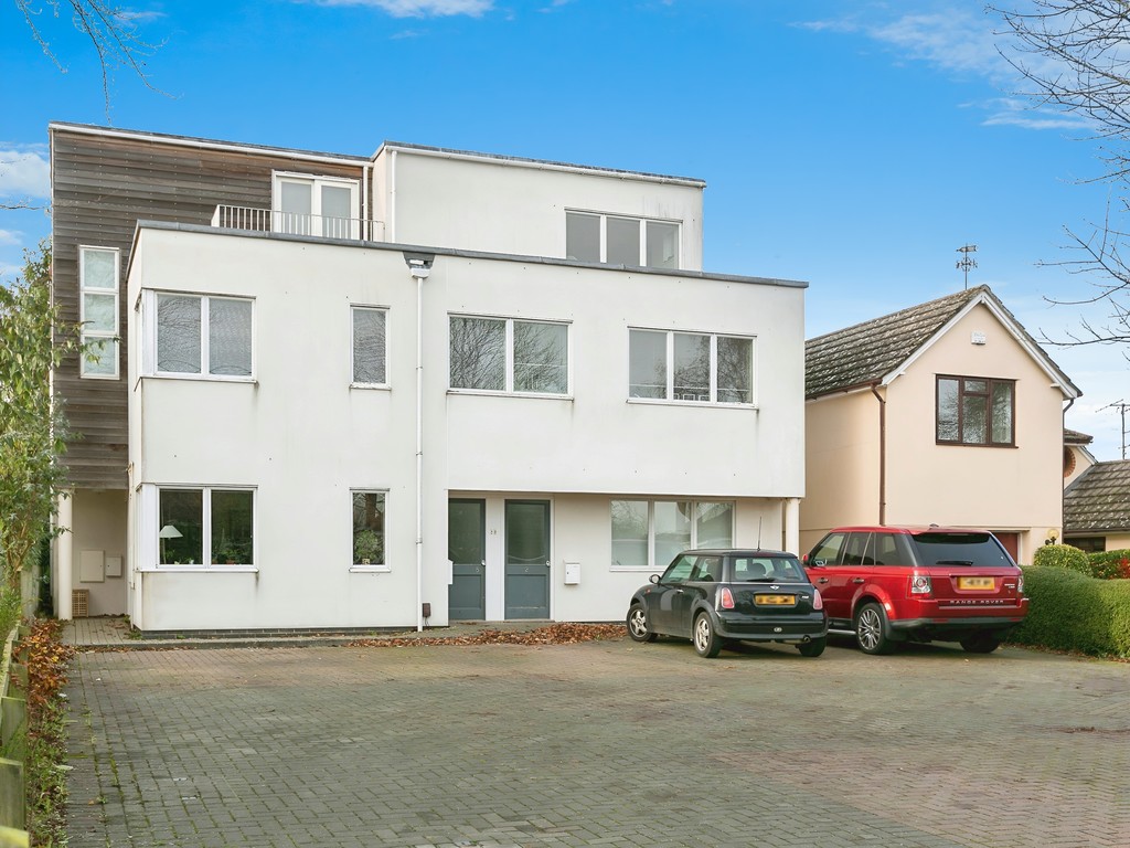 2 bed Apartment for rent in Oxfordshire. From Martin & Co - Oxford