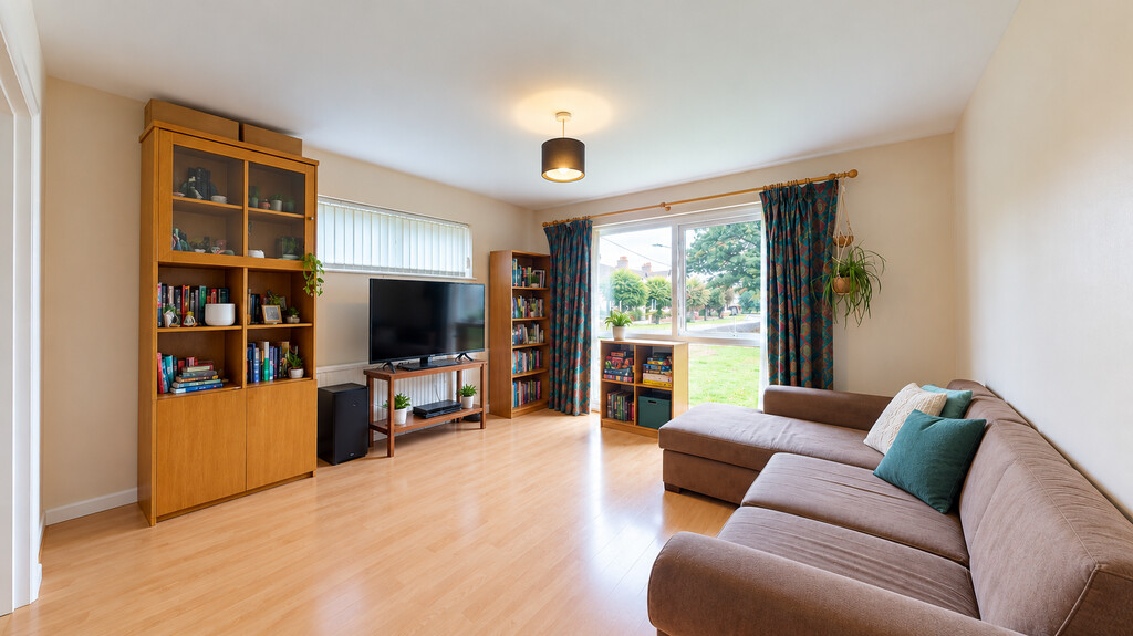 3 bed Ground Floor Flat for rent in Oxfordshire. From Martin & Co - Oxford