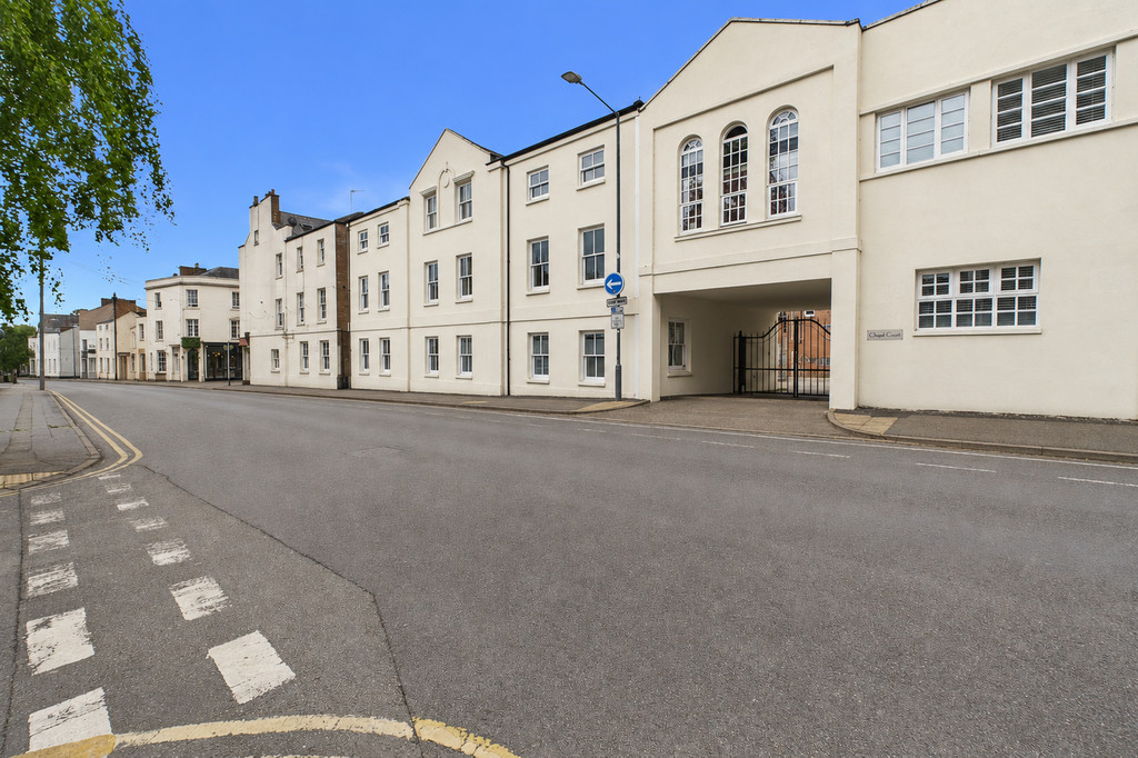 1 bed Apartment for rent in Royal Leamington Spa. From Martin & Co - Leamington Spa