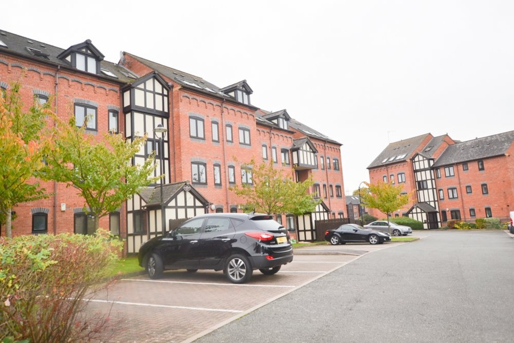 2 bed Apartment for rent in Wawickshire. From Martin & Co - Leamington Spa