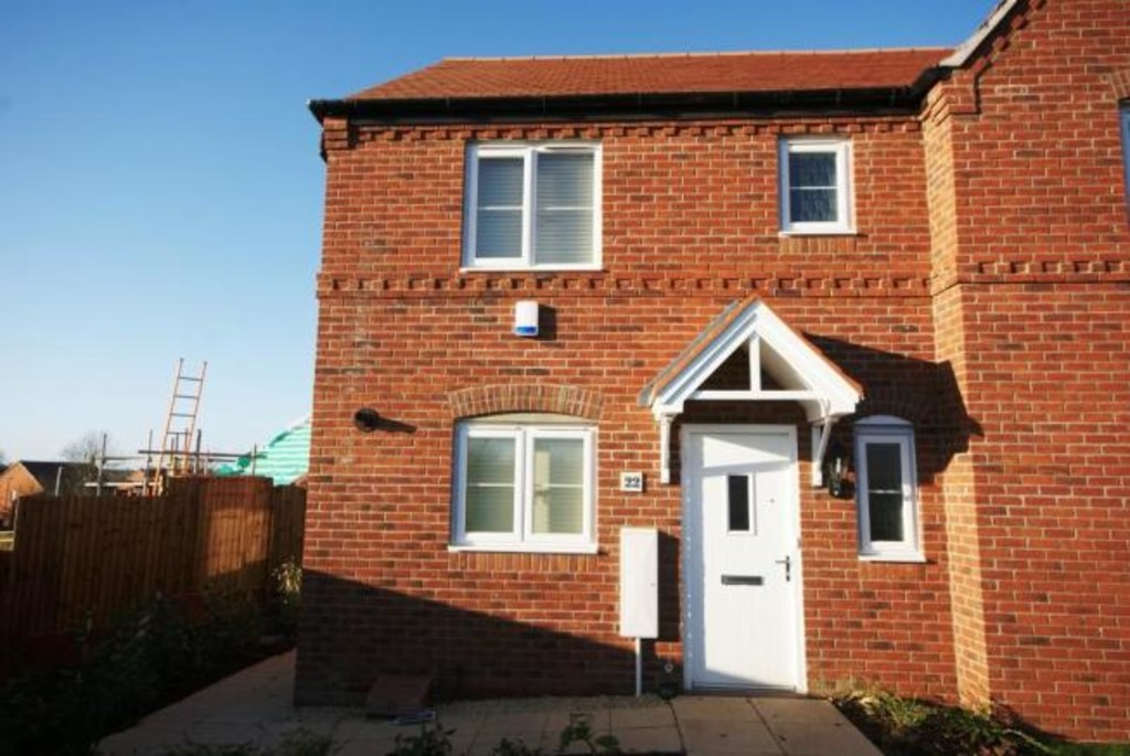 3 bed Semi Detached for rent in Stratford-upon-Avon. From Martin & Co - Leamington Spa