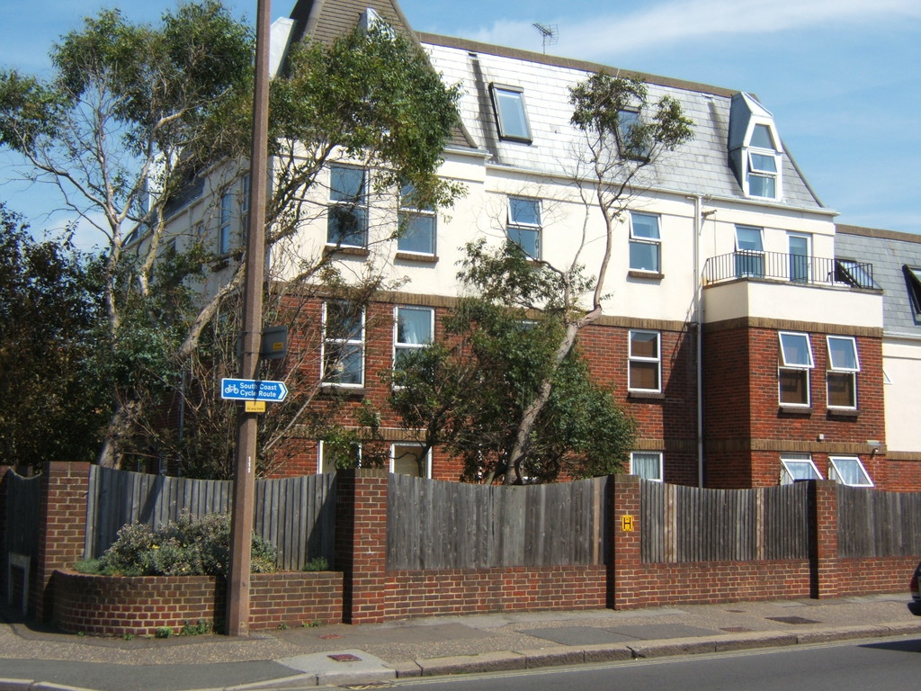1 bed Apartment for rent in West Sussex. From Martin & Co - Bognor Regis