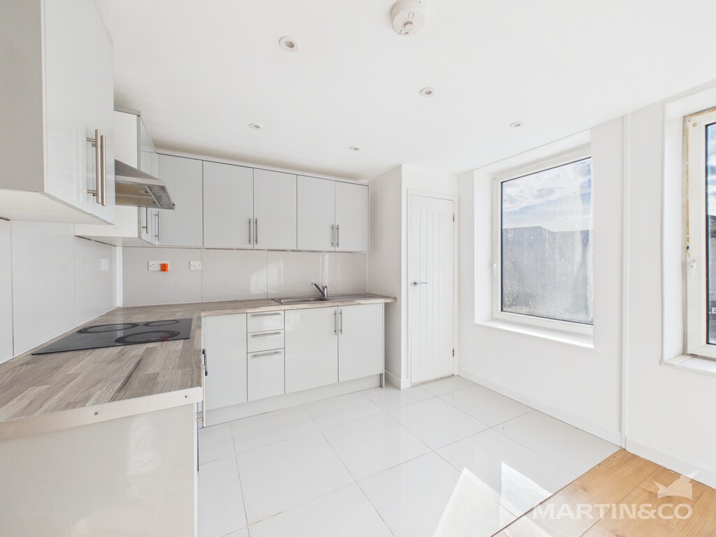 2 bed 1st Floor Flat for rent in West Sussex. From Martin & Co - Bognor Regis 2 bed 1st Floor Flat for rent in West Sussex. From Martin & Co - Bognor Regis