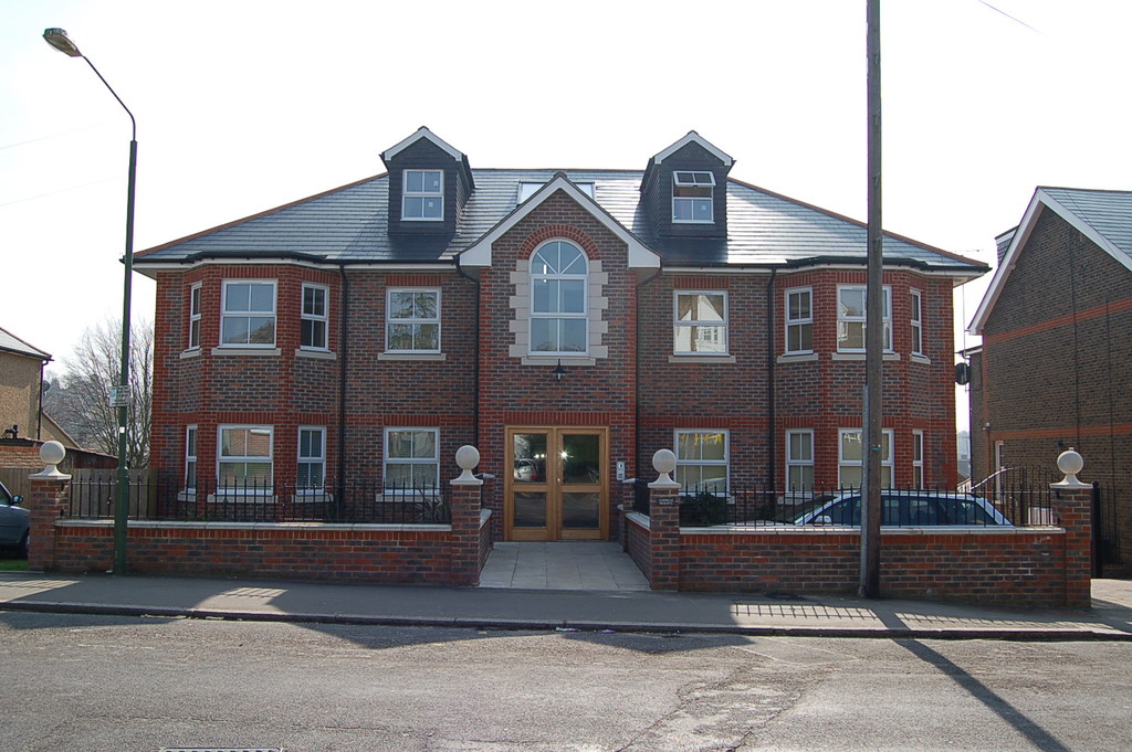 2 bed 1st Floor Flat for rent in Haywards Heath, West Sussex. From Martin & Co - Burgess Hill 2 bed 1st Floor Flat for rent in Haywards Heath, West Sussex. From Martin & Co - Burgess Hill