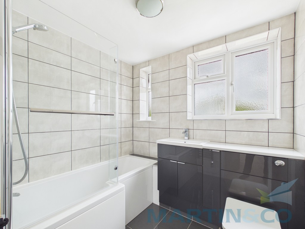 2 bed Apartment for rent in Burgess Hill. From Martin & Co - Burgess Hill 2 bed Apartment for rent in Burgess Hill. From Martin & Co - Burgess Hill
