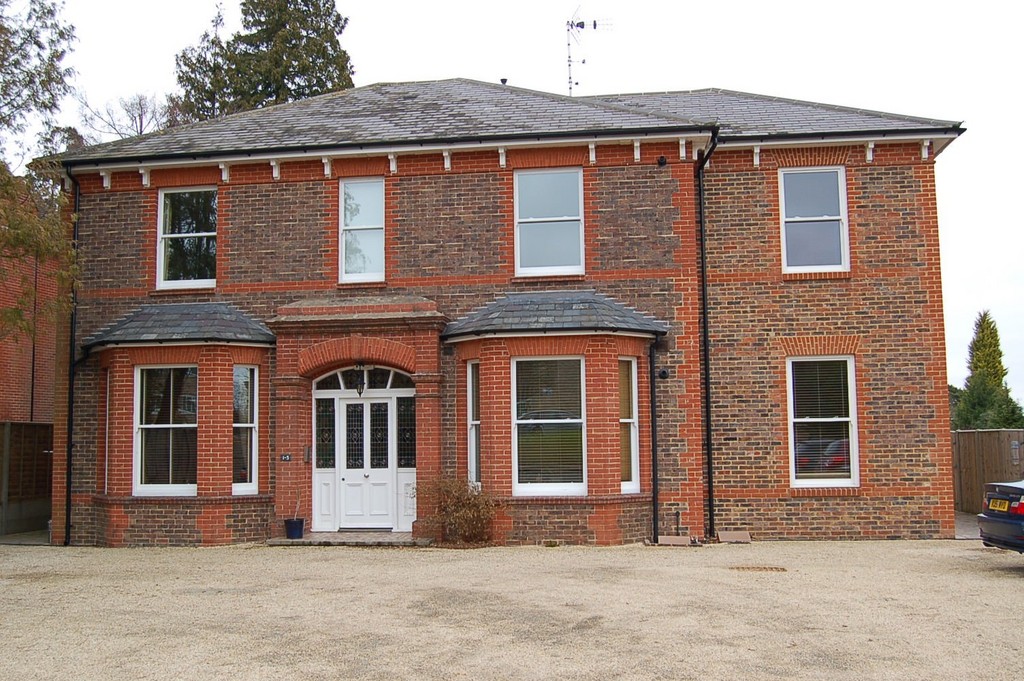 1 bed Apartment for rent in Haywards Heath. From Martin & Co - Burgess Hill