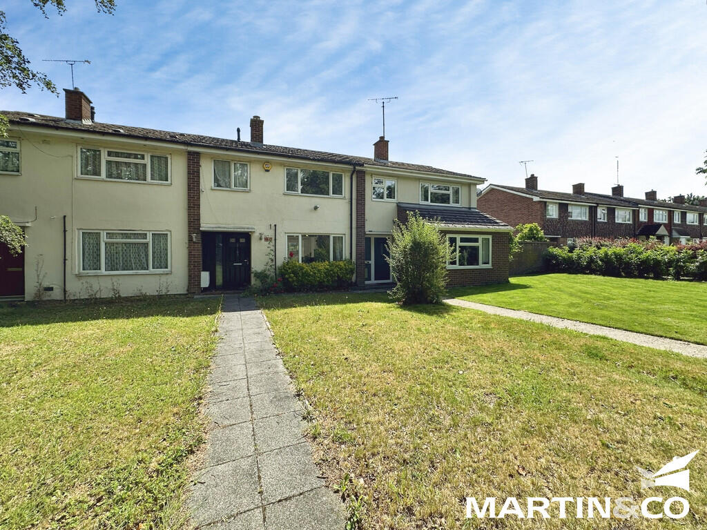 3 bed Mid Terraced House for rent in Sandon. From Martin & Co - Chelmsford 3 bed Mid Terraced House for rent in Sandon. From Martin & Co - Chelmsford