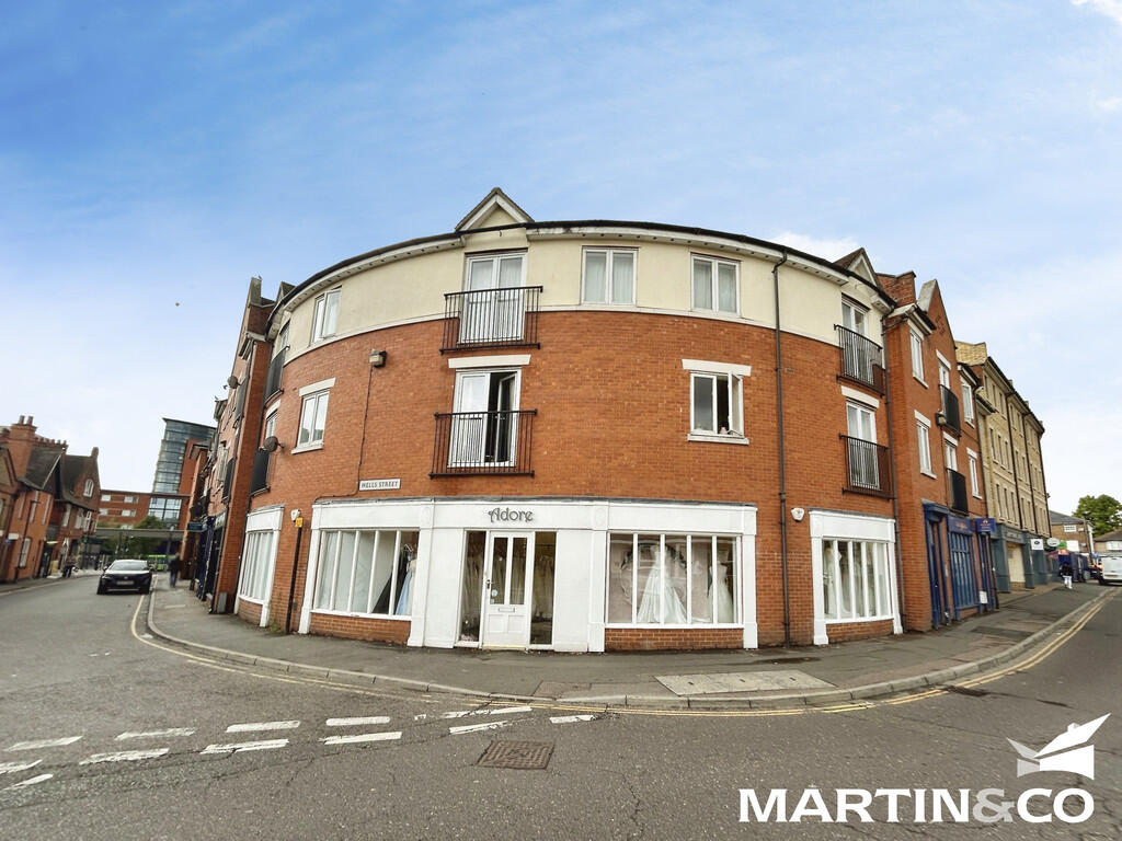 2 bed Apartment for rent in Chelmsford. From Martin & Co - Chelmsford