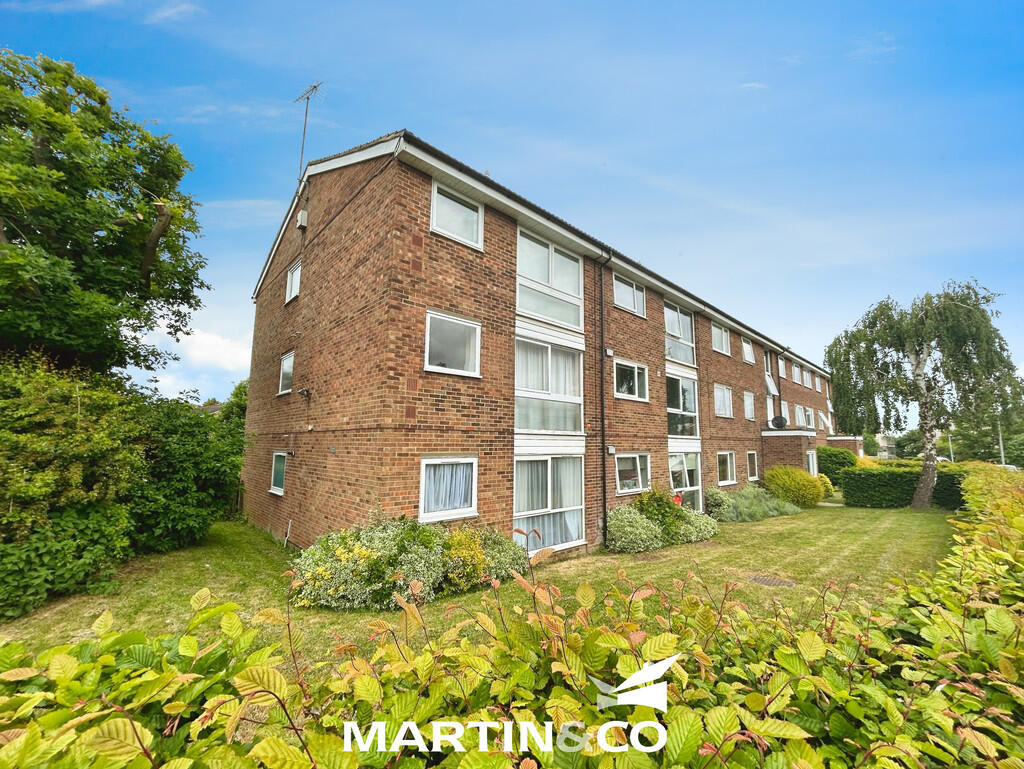 2 bed Apartment for rent in Rivenhall End. From Martin & Co - Chelmsford 2 bed Apartment for rent in Rivenhall End. From Martin & Co - Chelmsford