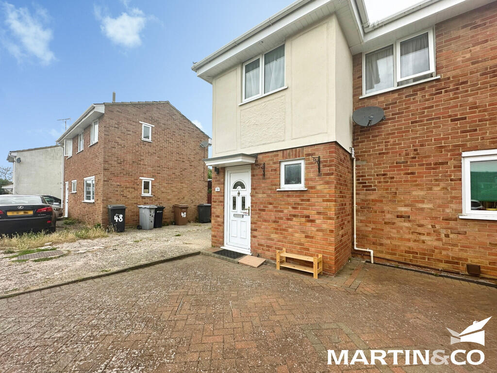 3 bed Semi Detached for rent in Broomfield. From Martin & Co - Chelmsford