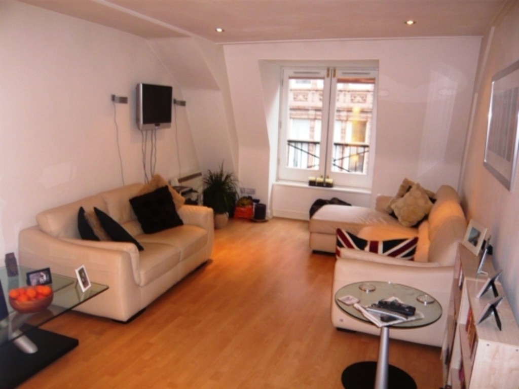 3 bed Apartment for rent in Greater Manchester. From Martin & Co - Manchester Central