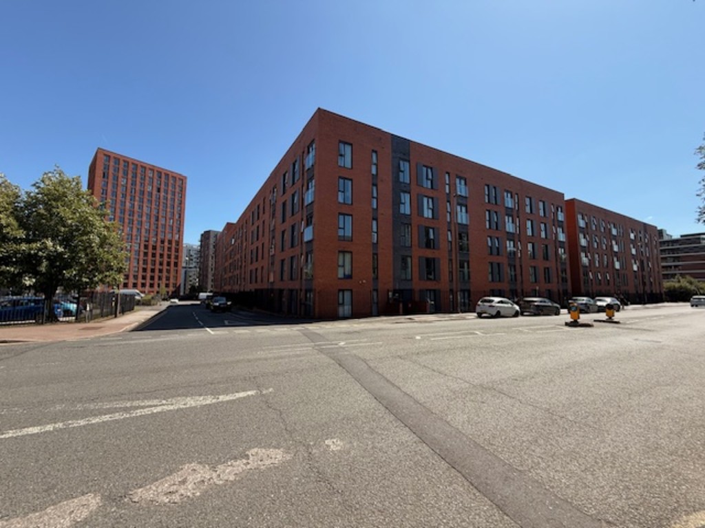 2 bed Apartment for rent in Salford. From Martin & Co - Manchester Central