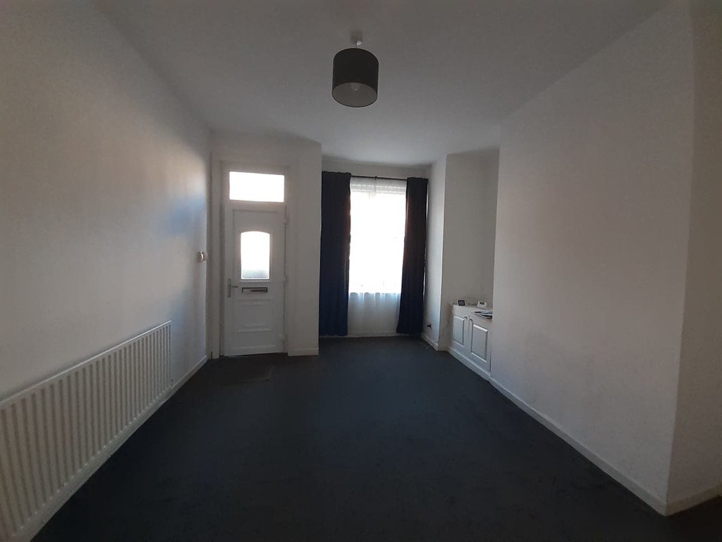 2 bed Mid Terraced House for rent in Gtr Manchester. From Martin & Co - Manchester Central