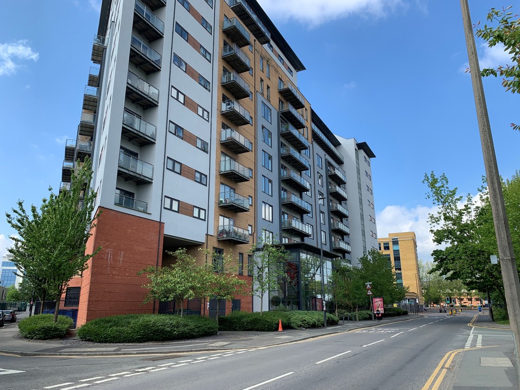 1 bed Apartment for rent in Manchester. From Martin & Co - Manchester Central