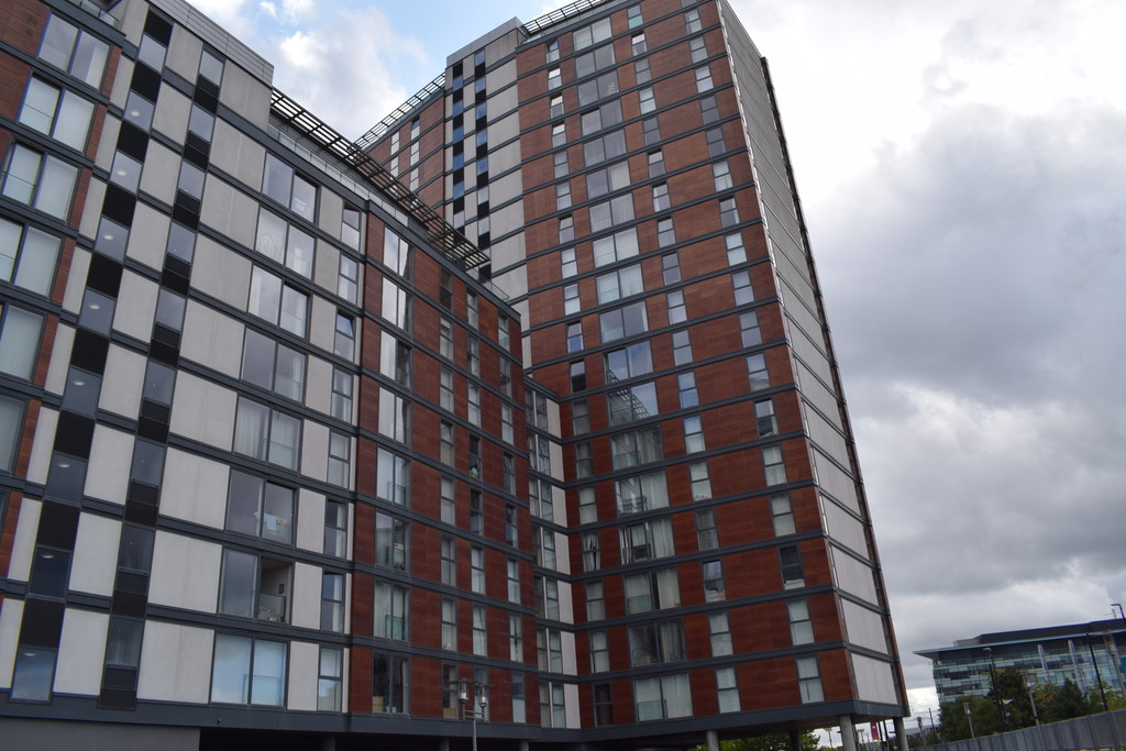2 bed Apartment for rent in Salford. From Martin & Co - Manchester Central