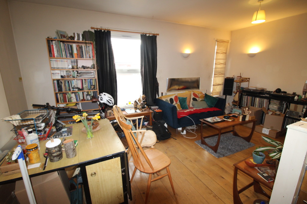 1 bed 1st Floor Flat for rent in Nottingham. From Martin & Co - Nottingham Hucknall