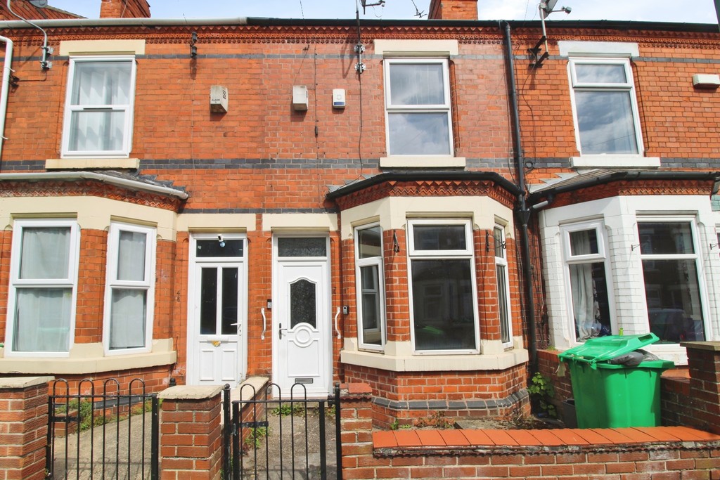 2 bed Mid Terraced House for rent in Bestwood Village. From Martin & Co - Nottingham Hucknall