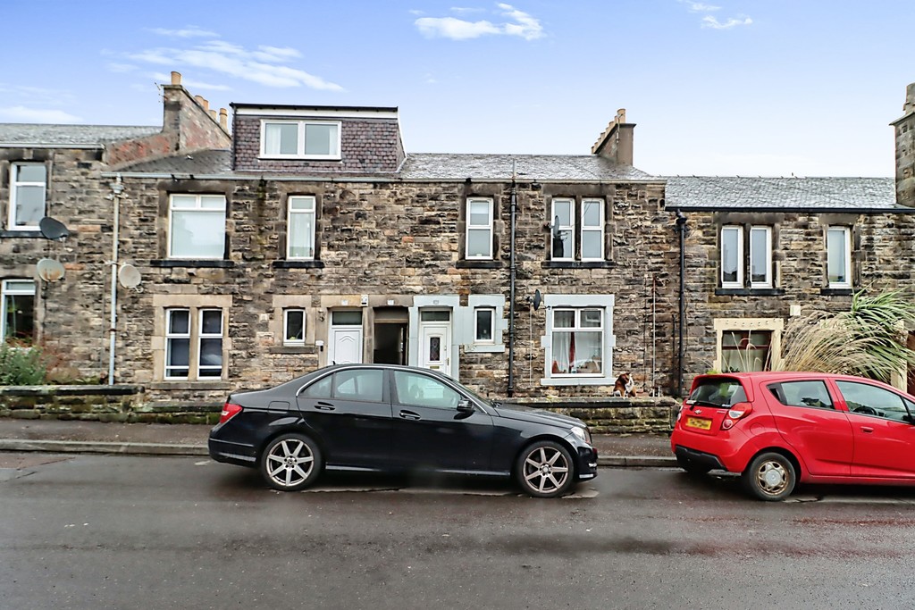 2 bed Flat for rent in Fife. From Martin & Co - Kirkcaldy