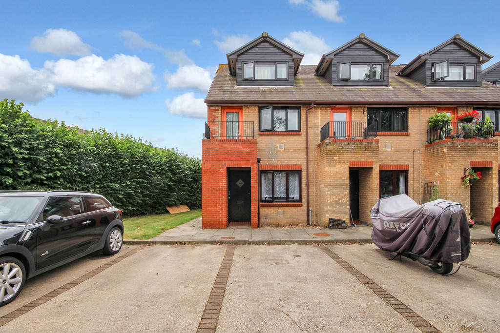 1 bed Ground floor maisonette for rent in Cambridge. From Martin & Co - Cambridge