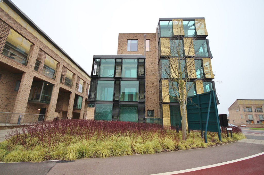 2 bed Apartment for rent in Cambridgeshire. From Martin & Co - Cambridge