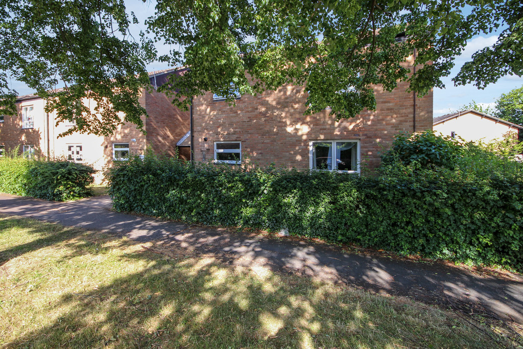 2 bed Ground Floor Flat for rent in Cambridgeshire. From Martin & Co - Cambridge 2 bed Ground Floor Flat for rent in Cambridgeshire. From Martin & Co - Cambridge