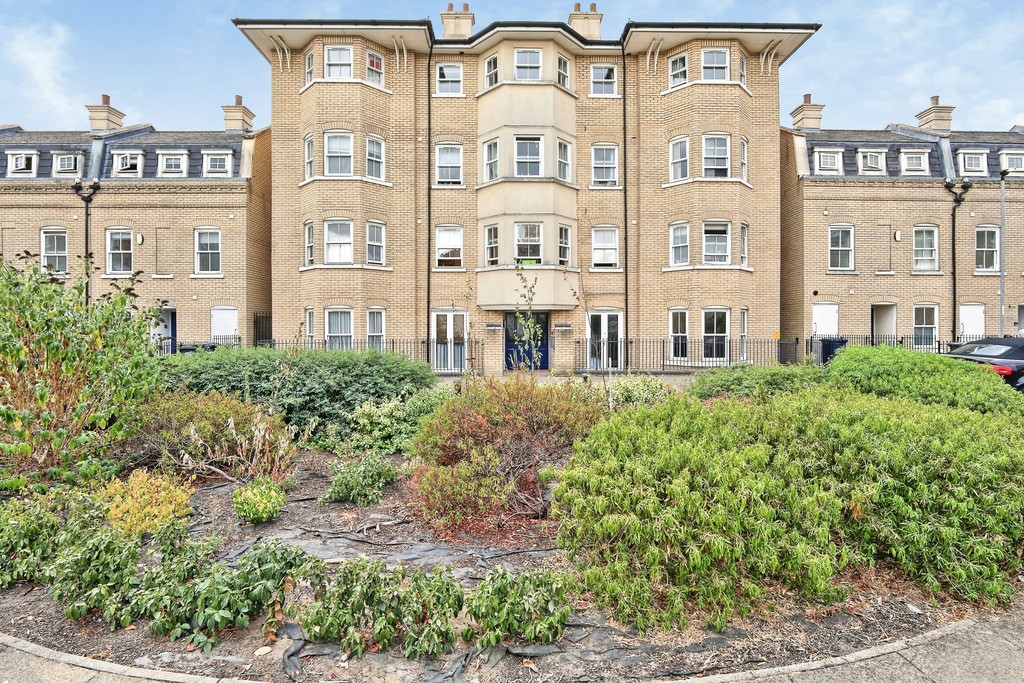 2 bed Apartment for rent in Cambridgeshire. From Martin & Co - Cambridge 2 bed Apartment for rent in Cambridgeshire. From Martin & Co - Cambridge