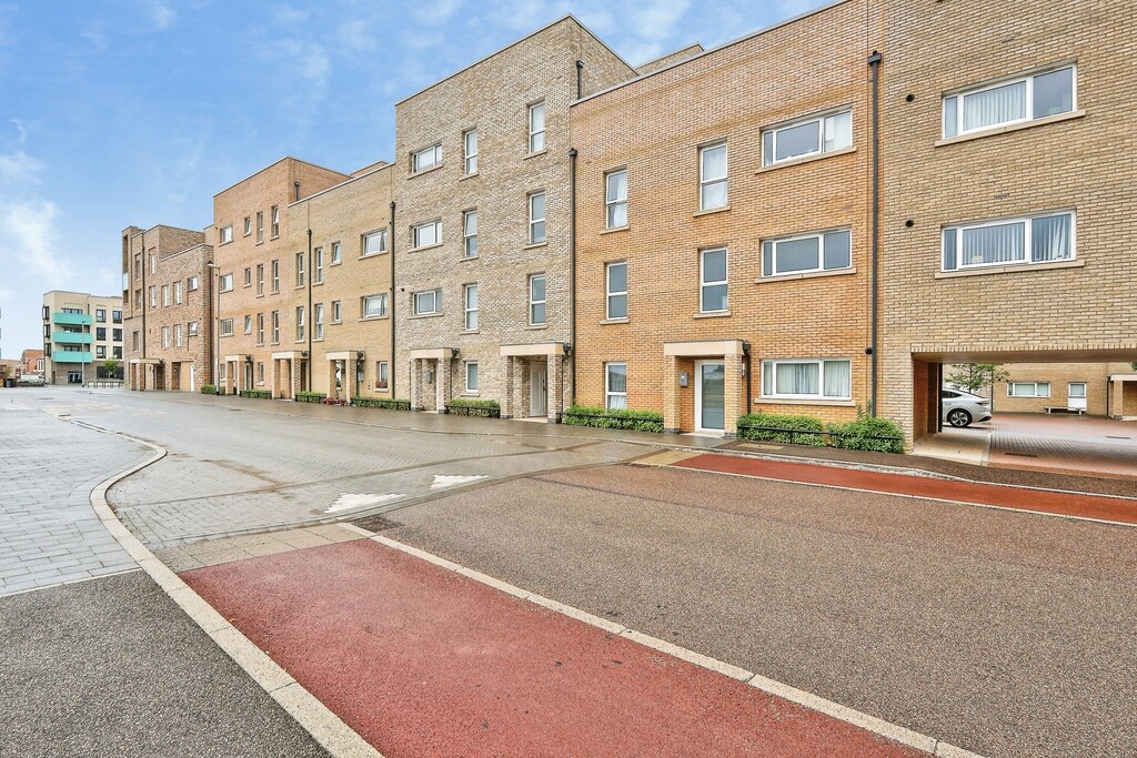 2 bed Apartment for rent in Cambridgeshire . From Martin & Co - Cambridge 2 bed Apartment for rent in Cambridgeshire . From Martin & Co - Cambridge