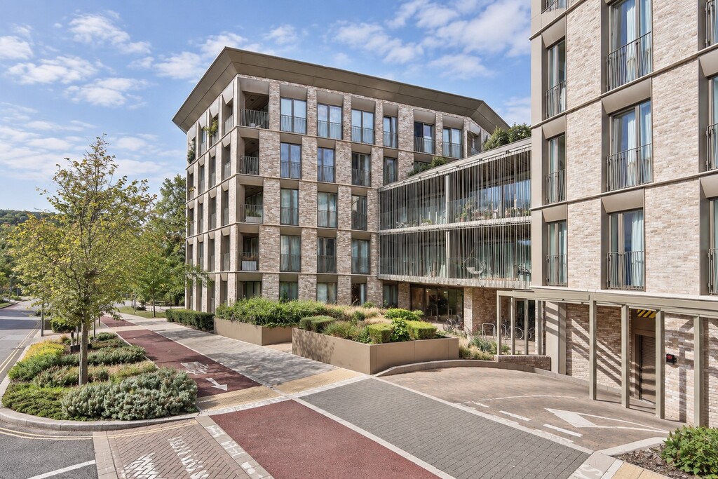 2 bed Apartment for rent in Cambridgeshire. From Martin & Co - Cambridge 2 bed Apartment for rent in Cambridgeshire. From Martin & Co - Cambridge