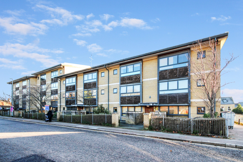 0 bed Studio for rent in Cambridgeshire. From Martin & Co - Cambridge