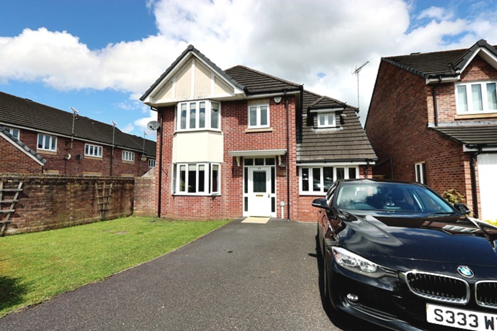4 bed Detached House for rent in Newport. From Martin & Co - Newport