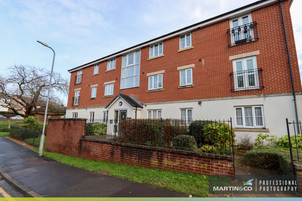 2 bed Apartment for rent in Caerleon. From Martin & Co - Newport 2 bed Apartment for rent in Caerleon. From Martin & Co - Newport