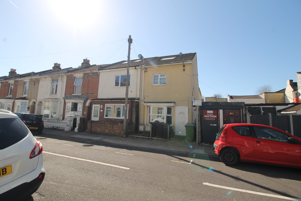 2 bed Ground Floor Flat for rent in Hampshire. From Martin & Co - Portsmouth