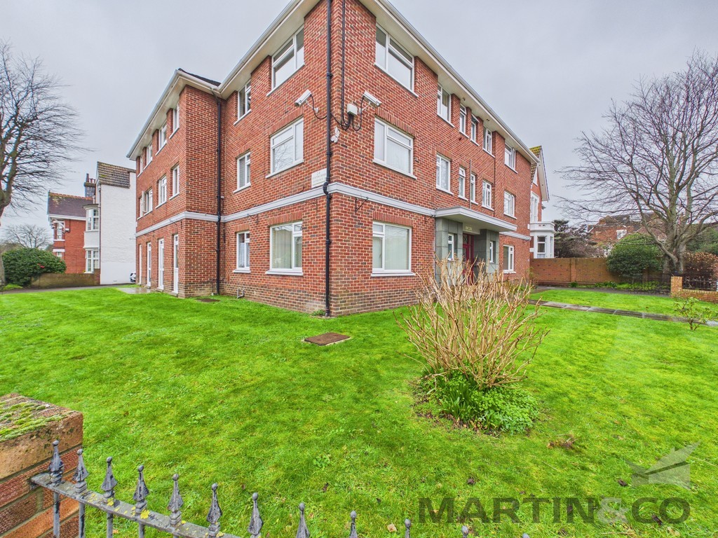 1 bed 1st Floor Flat for rent in Hampshire. From Martin & Co - Portsmouth