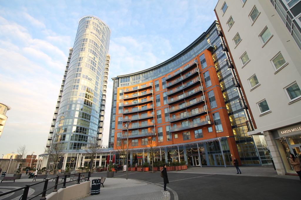 2 bed Apartment for rent in Hampshire. From Martin & Co - Portsmouth 2 bed Apartment for rent in Hampshire. From Martin & Co - Portsmouth